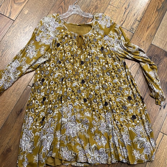 Like New Free People Boho Dress - Picture 4 of 14